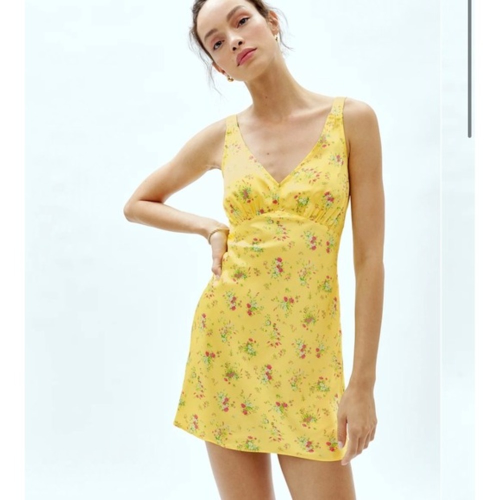 Reformation NWT Ellery Yellow Floral Silk Mini‎ Dress V-Neck Sleeveless Size M